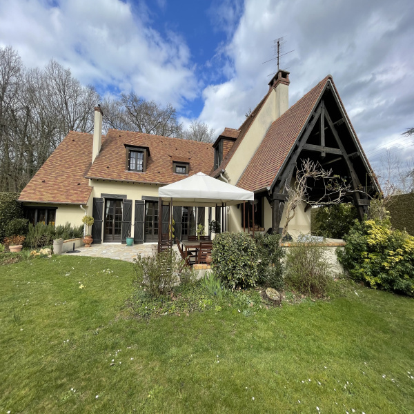 Offres de vente Maison Le Mesnil-Saint-Denis 78320