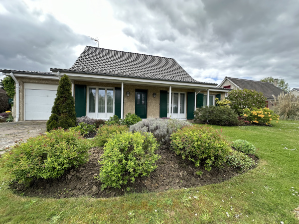 Offres de vente Maison Le Mesnil-Saint-Denis 78320