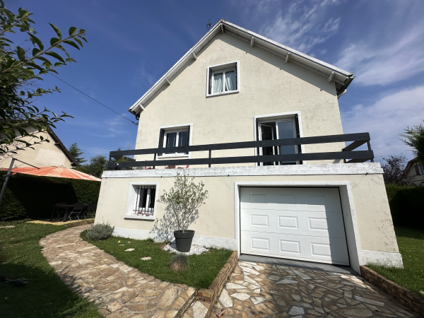 Offres de vente Maison Le Mesnil-Saint-Denis 78320