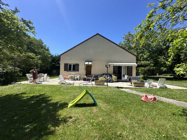 Offres de vente Maison Le Mesnil-Saint-Denis 78320